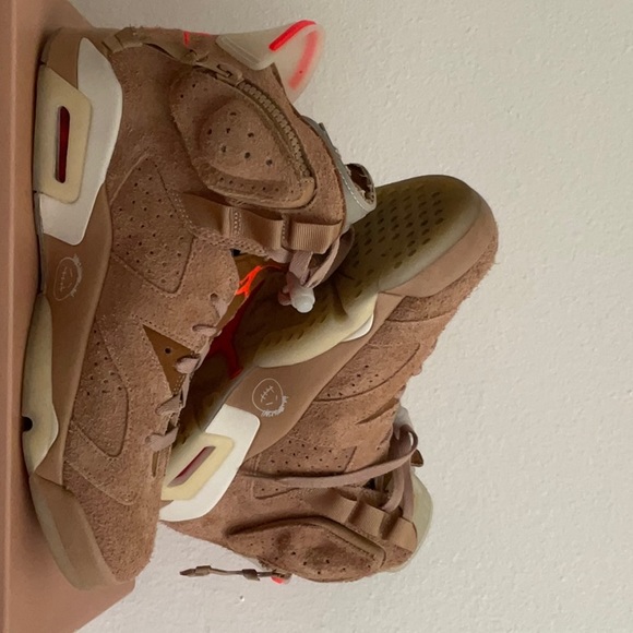 Travis Scott x Air Jordan 6 Retro SP British Khaki - Picture 4 of 6